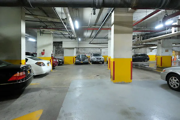 Sold by CG Realty | media 24