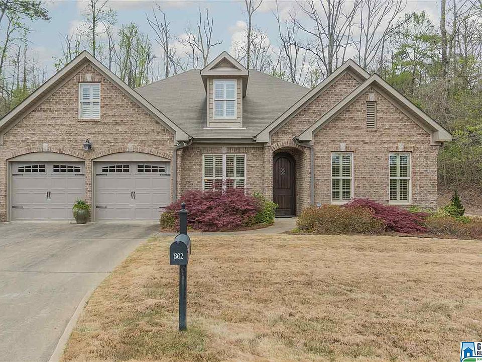 1st image of 802 Highland Manor Ct