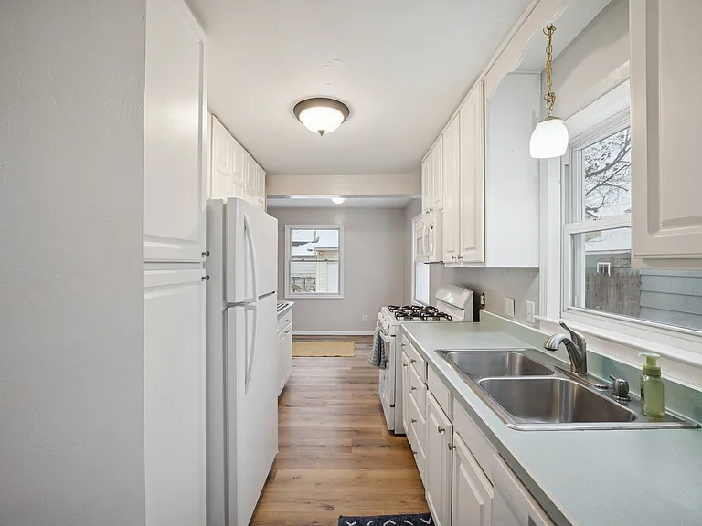 4438 Packard Rd — Photo 13
