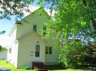 602 16th St N, Virginia, MN 55792