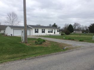 631 Sycamore Rd, De Soto, IL 62924