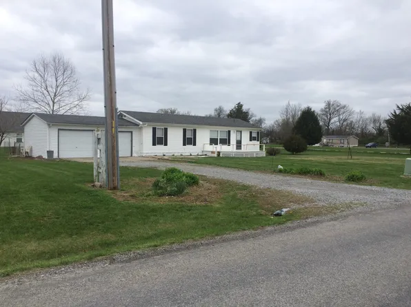 631 Sycamore Rd, De Soto, IL 62924