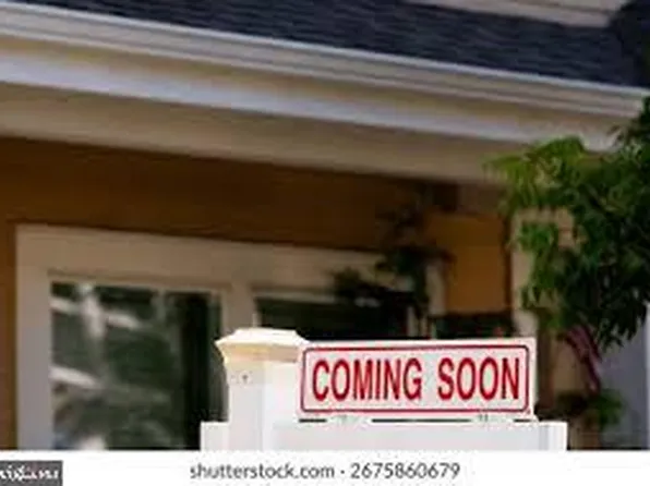 5031 Mangum Rd, College Park, MD 20740