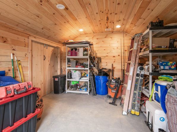 18 Trafton Lane, Kittery, ME 03904