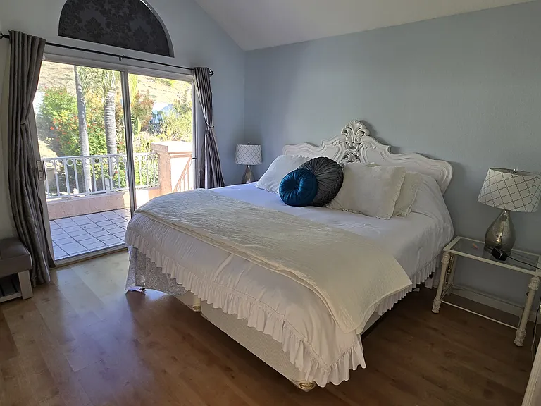 1 Portofino Dr — Photo 17