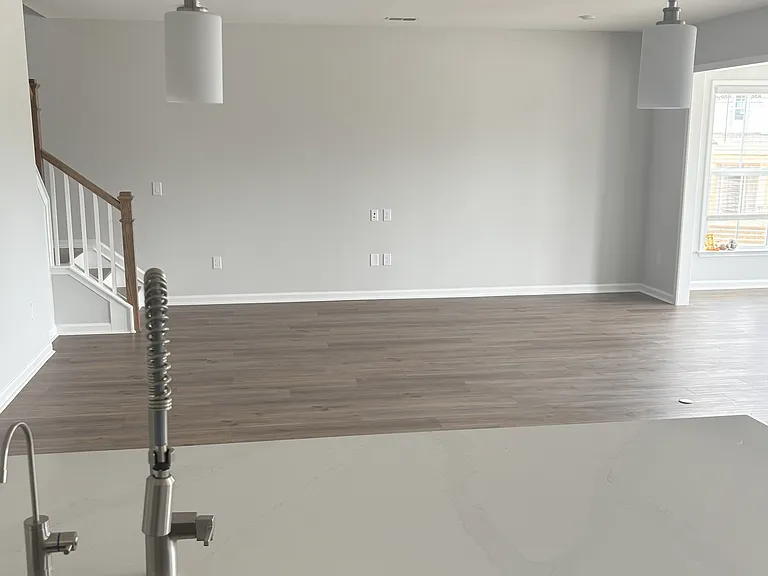 152 Highpointe Dr — Photo 13