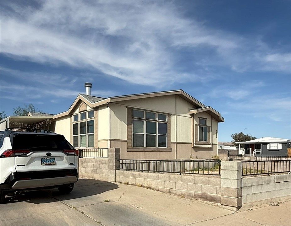 1st image of 4964 Vista Flora Way