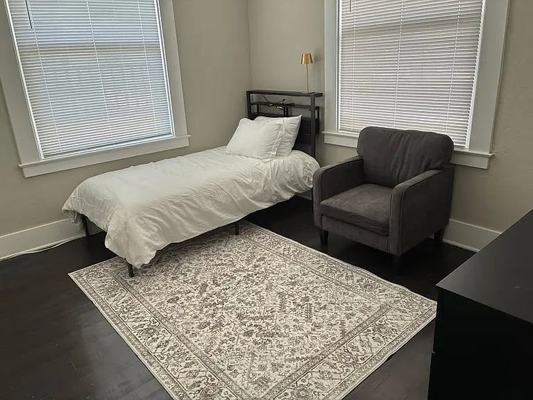 1201 N Irwin St #1 — Photo 10
