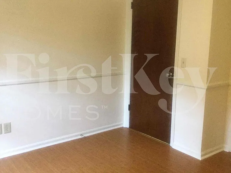 132 Santander Ct — Photo 35