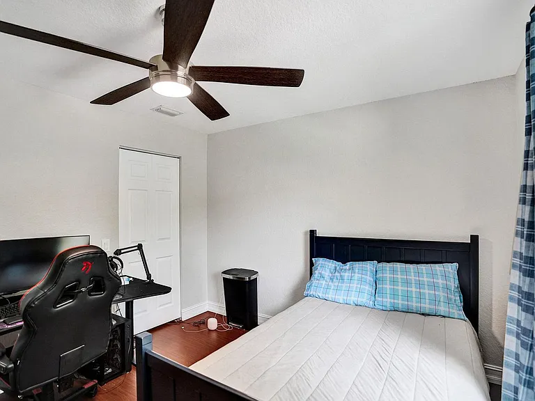 8876 Sandy Crest Ln #8876 — Photo 4