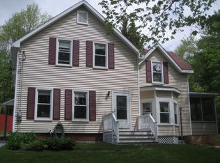 71 S Main St, Ashburnham, MA 01430