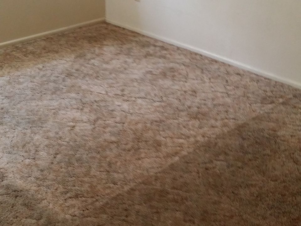 2nd image of 10 E 18th St APT 4