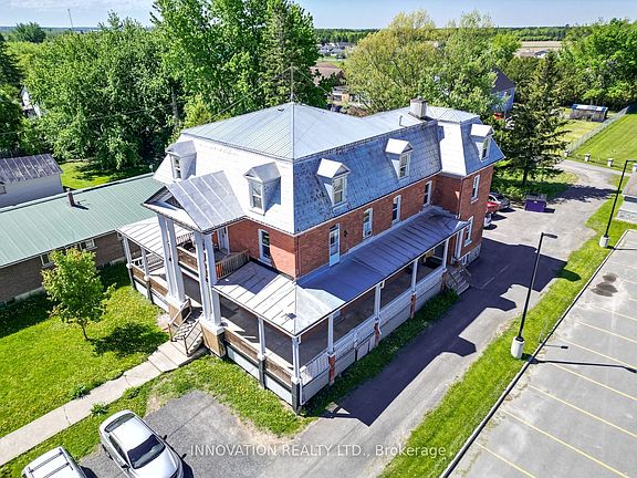 2nd image of 4550 Ste Catherine St