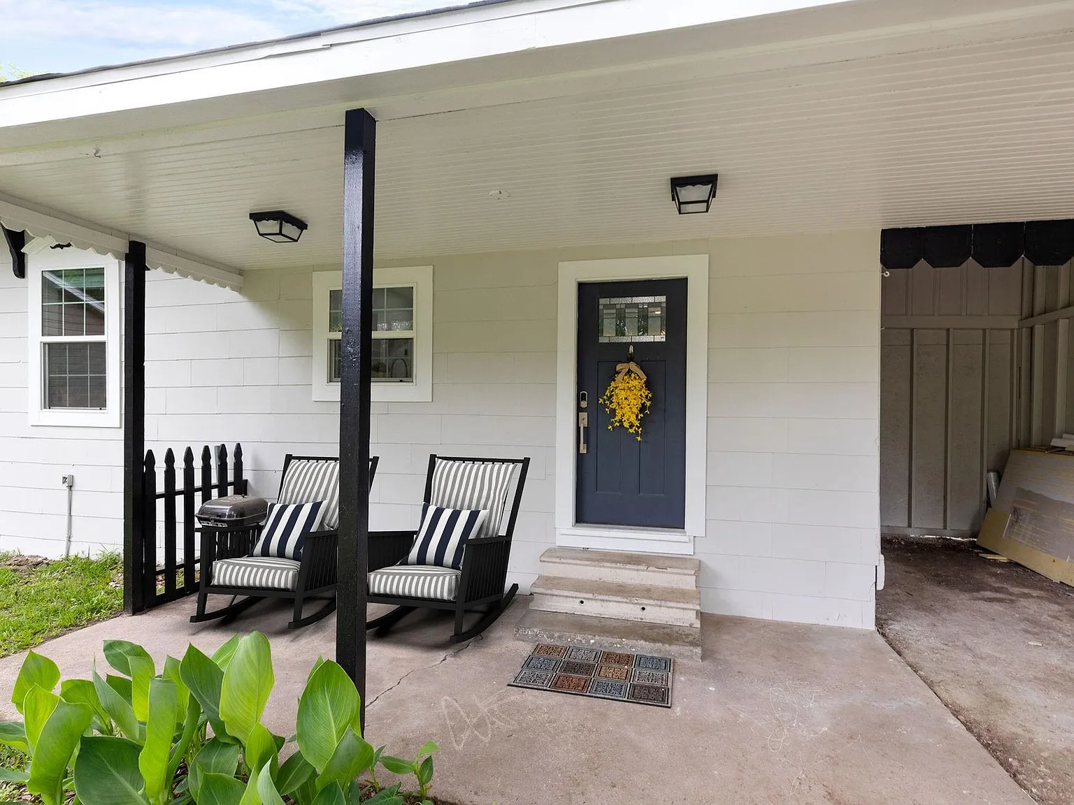 1 bed, 1.0 bath, 680 sqft, $2,100 — Photo 2