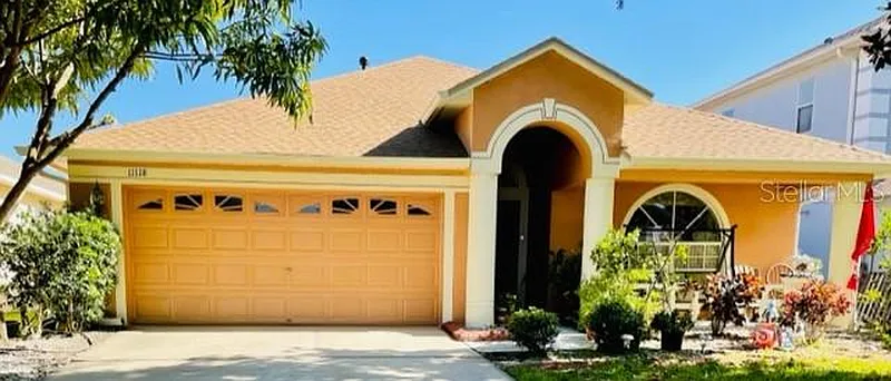 ĐẾN NGAY ĐƯỜNG RODEO LN, RIVERVIEW FL VÀ KHÁM PHÁ NHÀ HOA PHÂN PHỐI VIÊN TUYỆT ĐẸP VÀ SANG TRỌNG TẠI ĐÂY! Hình ảnh sẽ chỉ cho bạn tất cả những gì bạn cần biết.