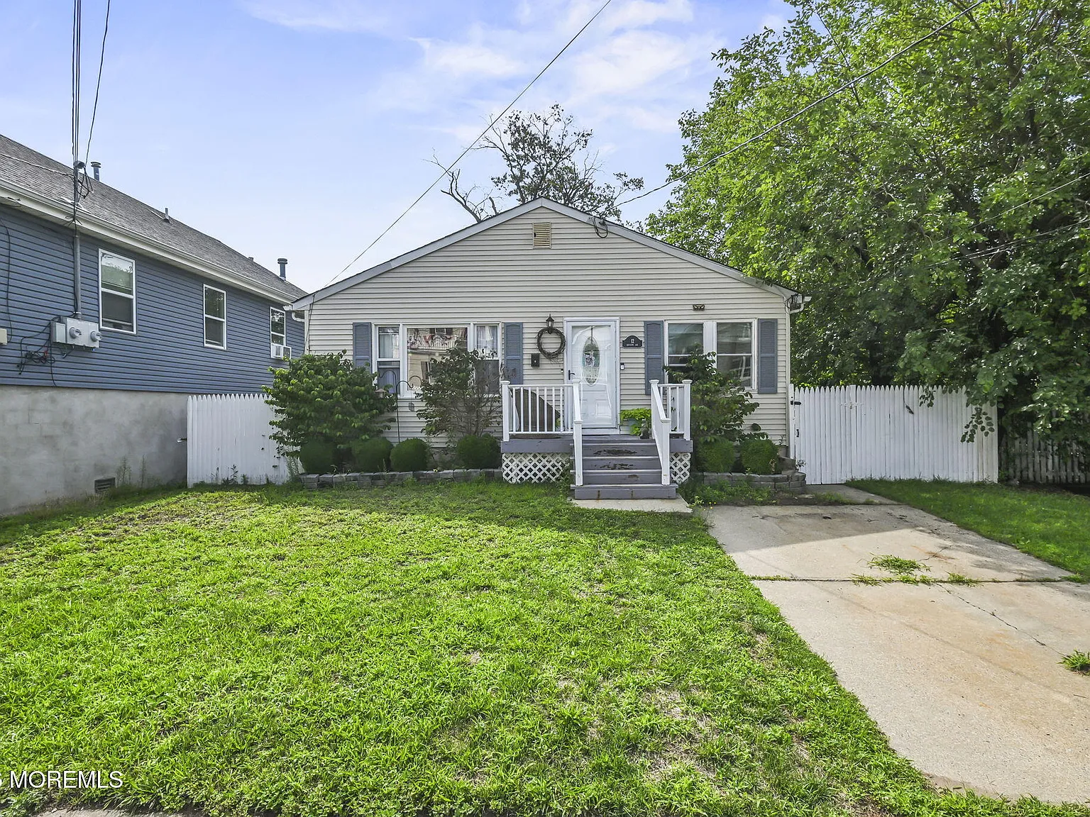 3 bed, 1260 sqft, $3,300 — Photo 3