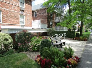 40 Daley Place #227, Lynbrook, NY 11563