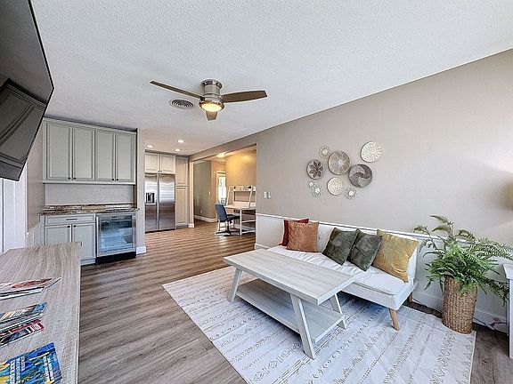 3rd image of 1465 Satsuma St #Id1247018p