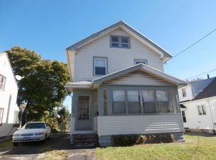 90 Fairgate St, Rochester, NY 14606