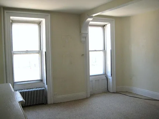 Rented by Brownstone Property Group | media 4