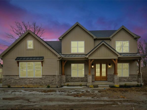 9600 Ashmont Dr, Saint Louis, MO 63132