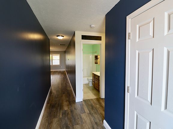 3rd image of 604 Dunn Ave