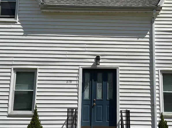 279 N Bedford St #2, East Bridgewater, MA 02333