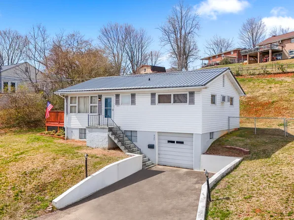 920 Tip Top Ave, Kingsport, TN 37665