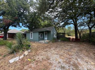 2813 Milam St, Fort Worth, TX 76112