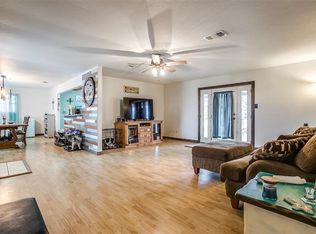 6250 Hill Ct, Rio Vista, TX 76093