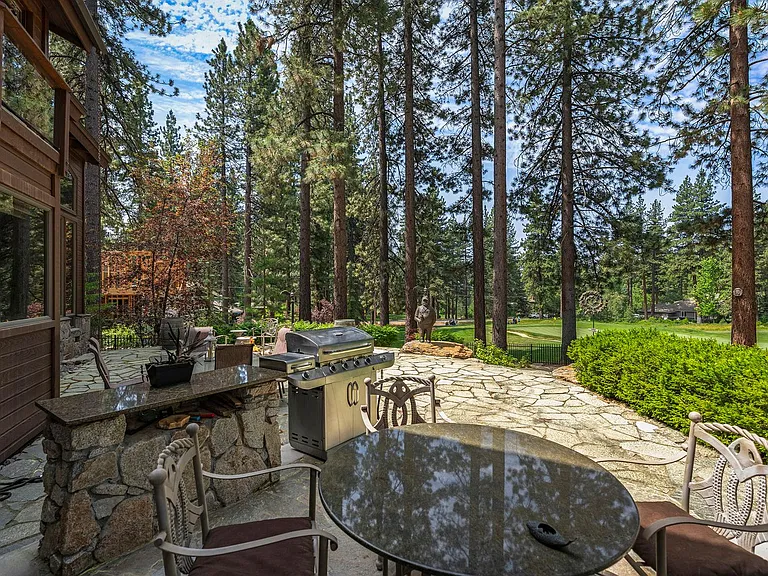 345 Country Club Dr — Photo 19