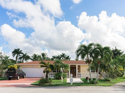 490 Bonaventure Blvd, Fort Lauderdale, FL, 33326