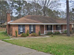 806 Rushton Cir, Brandon, MS 39047