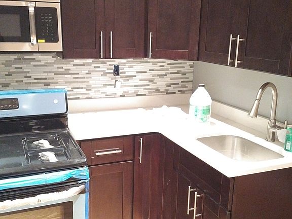 2nd image of 706 E 81st St #2