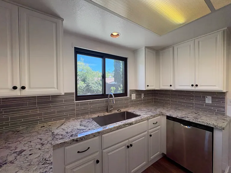 1197 Shay Pl — Photo 6