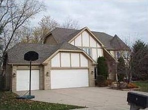 1st image of 802 W Crescent Ave