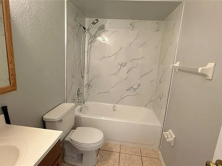 106 Booth Ln #D — Photo 18