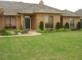 1812 Guilford Ln, Norman, OK 73072