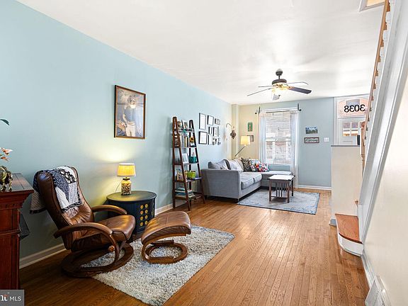 4th image of 3038 Mercer St