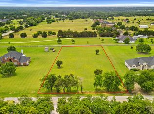 686 E Little Creek Rd, Cedar Hill, TX 75104