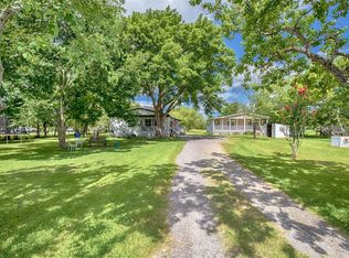 5034 Farmers Rd, Alvin, TX 77511