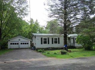 31 Clark St, Norwood, NY 13668