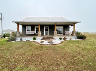 1220 Wolf Creek Rd, Goreville, IL 62939