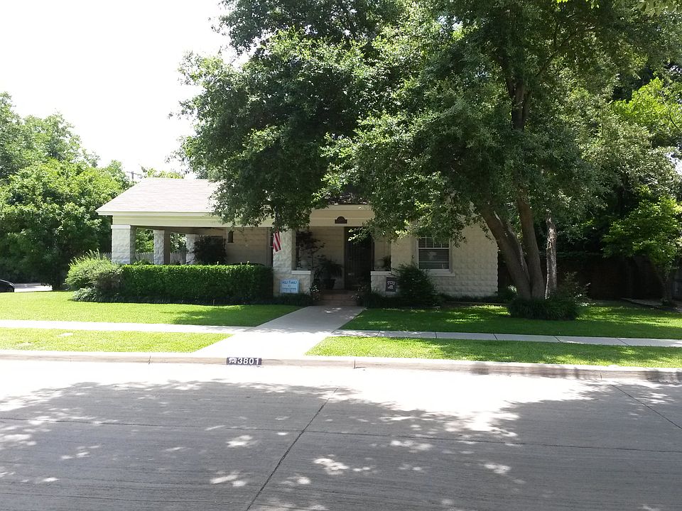 beautiful corner lot