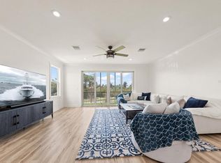 1297 Savona Dr NE, Saint Petersburg, FL 33702
