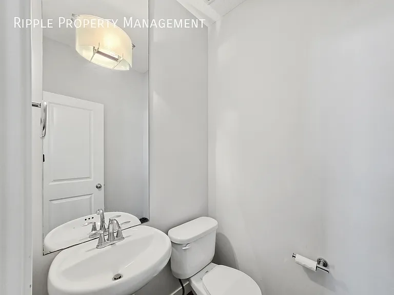 118 Panora Ct NW — Photo 21