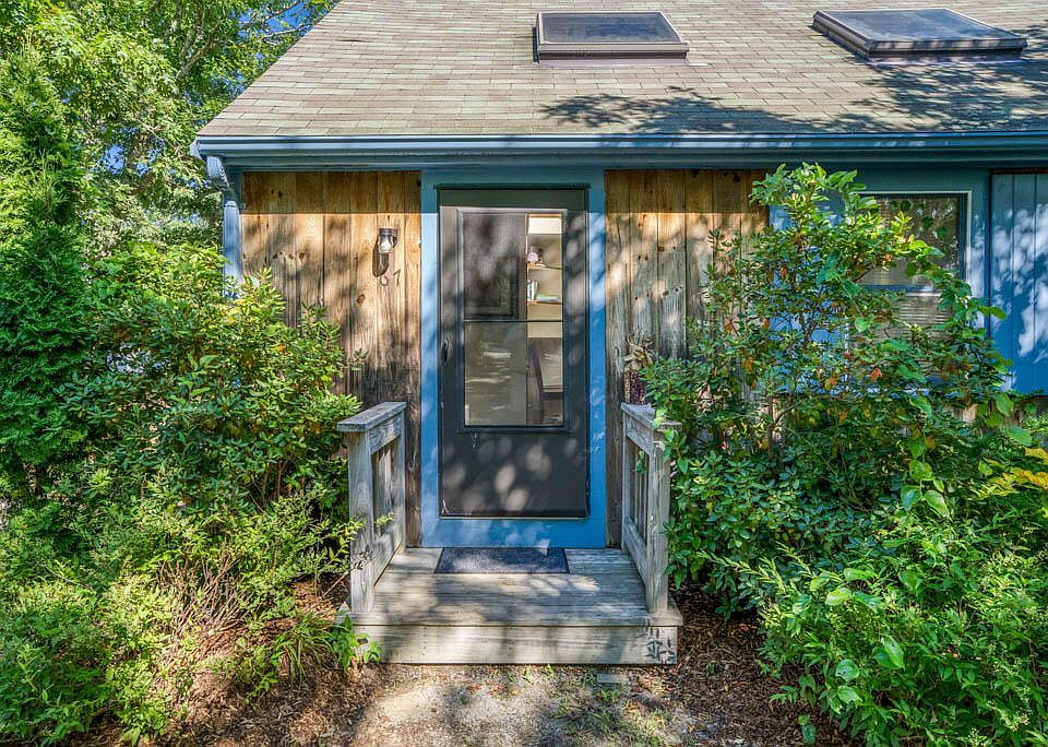 67 Saddle Club Rd, Edgartown, MA 02539 Zillow