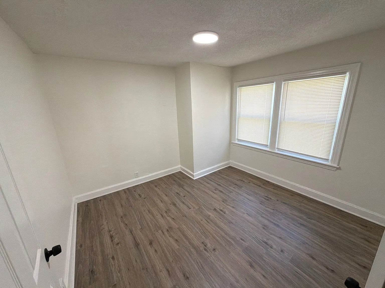 4 bed, 4.0 bath, 1700 sqft, $1,800 — Photo 4
