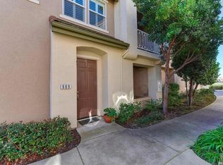 909 Esplanade Cir, Folsom, CA 95630
