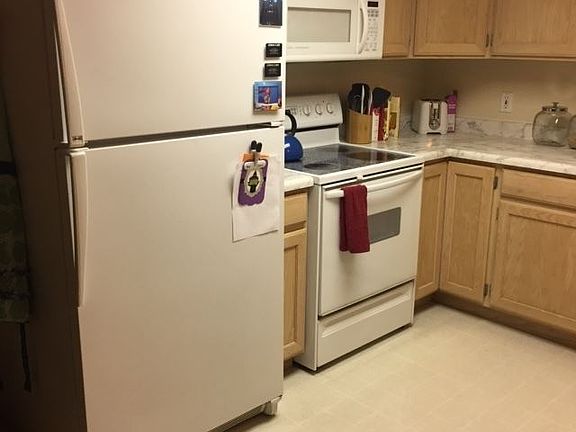 3rd image of 1307 W 1480 N Unit 136